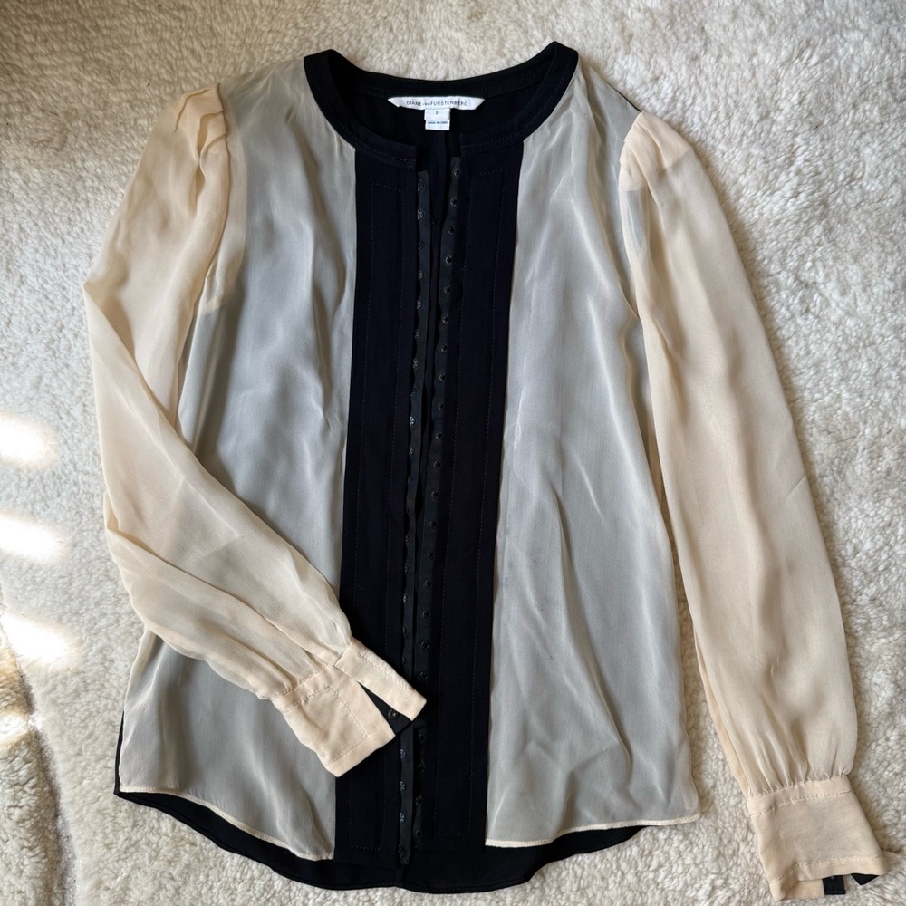 Diane Von Furstenberg Cream Silk Blouse with Black Center Panel